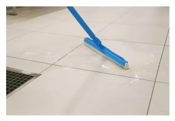 Racletă cu lamă dublă