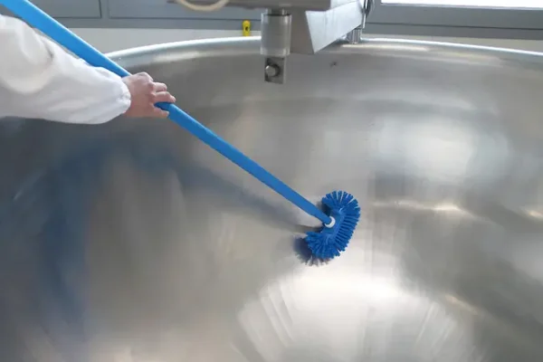 Perie pentru rezervor, cu peri de duritate medie